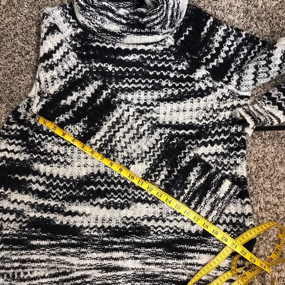 a.n.a Black & Gray Cowl Neck Knit Hi-Low Hem Sweater - Picture 10 of 10